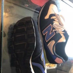 Like new! Women’s j crew new balance tennies